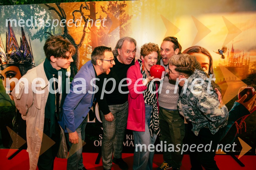  ... ;  Srđan Milovanović, glasbenik;  Marjan Bunič, pevec, voditelj, Radio Ognjišče;  Tanja Pečenko, pevka, igralka, plesalka;  Rok Kunaver, igralec;  Klemen Bunderla, radijski voditelj, radio AktualSneguljčica, premiera Disneyjeve klasike v Cineplexx Ljubljana