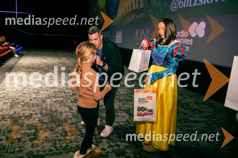  ... ;  Klemen Bučan, radijski voditelj, stand-up komik, DJ;  Klara Čotar, Black Tea CosplaySneguljčica, premiera Disneyjeve klasike v Cineplexx Ljubljana