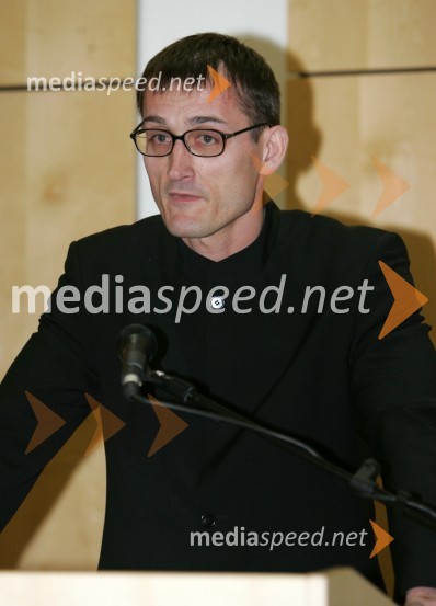 Izred. prof. dr. Jure MarnUniverza v Mariboru, promocija doktorjev znanosti