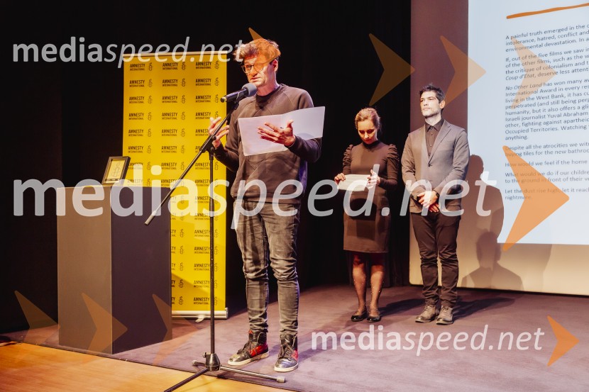  Primož Bezjak, igralec, plesalec27. Festival dokumentarnega filma, zaključek