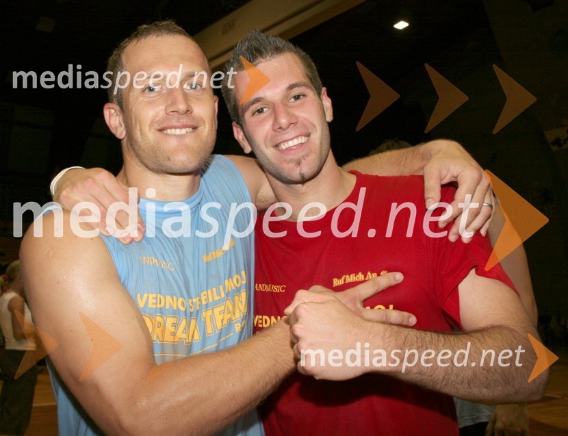 Smučar Jure Košir in košarkar Sani BečirovičRene Mlekuž poslovilna tekma