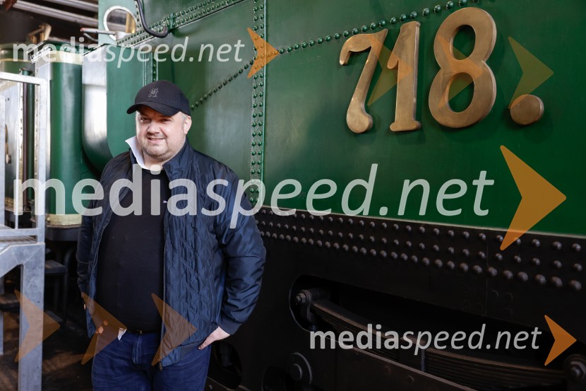  Rok Švab, glasbenik, skupina ModrijaniNovinarska konferenca pred festivalom Pivo in cvetje Laško 2025