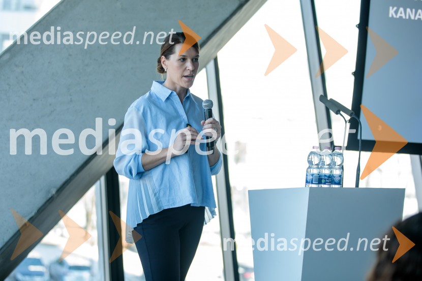  Eva Šterk2. Effie dan