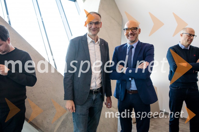  Aleksander Salkič, Pošta Slovenije;  Urban  Korenjak, direktor trženja Europlakat2. Effie dan