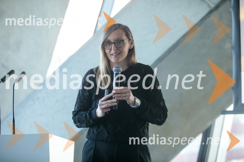  Majda Modic Taslidža2. Effie dan