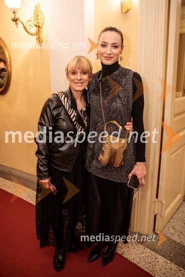  Barbra Jermann, urednica revije Suzy;  Urška Centa, plesalka flamenkaOpera za tri groše, koprodukcija SNG Drama Ljubljana in SNG Opera in balet Ljubljana