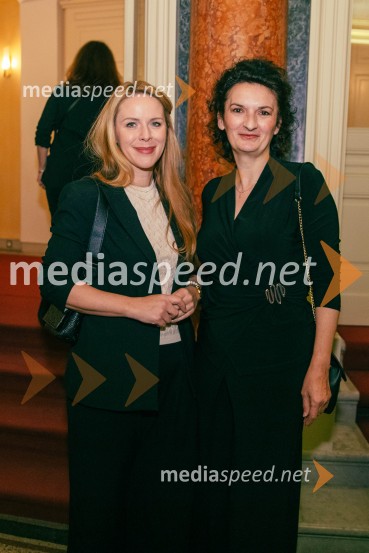  Barbara Svetek, vodja službe za marketing SNG Drama Ljubljana;  ... Opera za tri groše, koprodukcija SNG Drama Ljubljana in SNG Opera in balet Ljubljana