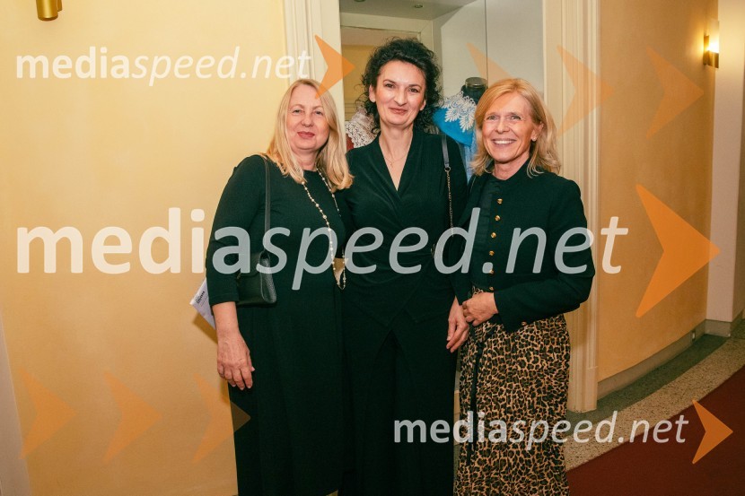 mag. Alja Markovič Čas, članica uprave, Vzajemna;  Amela Kujović;  Barbara Jernejčič Dolinar, podjetnicaOpera za tri groše, koprodukcija SNG Drama Ljubljana in SNG Opera in balet Ljubljana