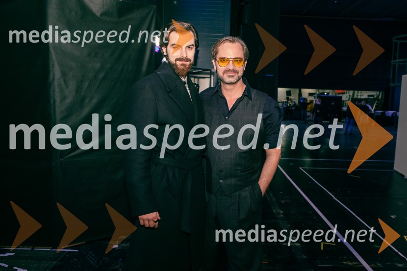  Domen Novak, igralec ;  Jurij  Zrnec, igralecOpera za tri groše, koprodukcija SNG Drama Ljubljana in SNG Opera in balet Ljubljana