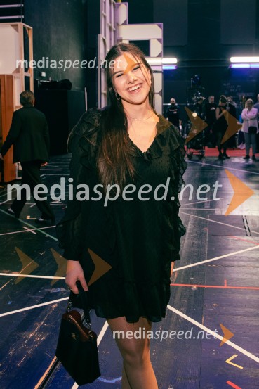  Ema HribernikOpera za tri groše, koprodukcija SNG Drama Ljubljana in SNG Opera in balet Ljubljana