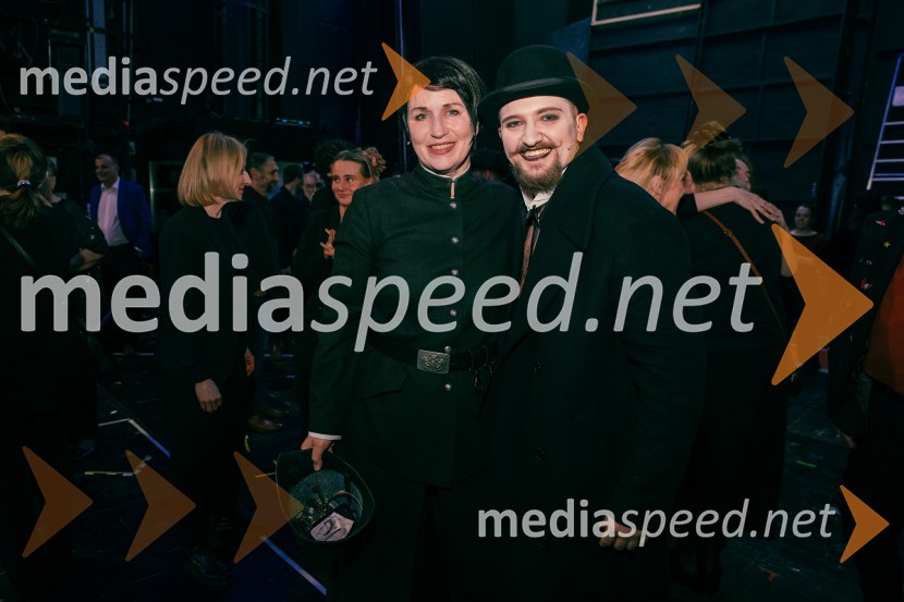  Nina Valič, igralka, pisateljica;  ... Opera za tri groše, koprodukcija SNG Drama Ljubljana in SNG Opera in balet Ljubljana