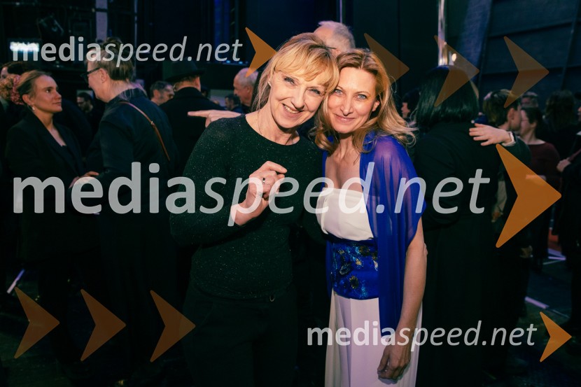  Željka Ulčnik Remic, vodja zbora SNG Opera in Balet Ljubljana;  ... Opera za tri groše, koprodukcija SNG Drama Ljubljana in SNG Opera in balet Ljubljana