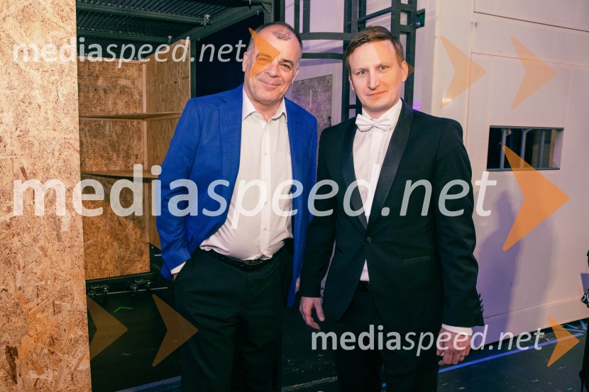  Matej Šarc, Direktor Slovenske filharmonije;  Nejc Avbelj, producentOpera za tri groše, koprodukcija SNG Drama Ljubljana in SNG Opera in balet Ljubljana