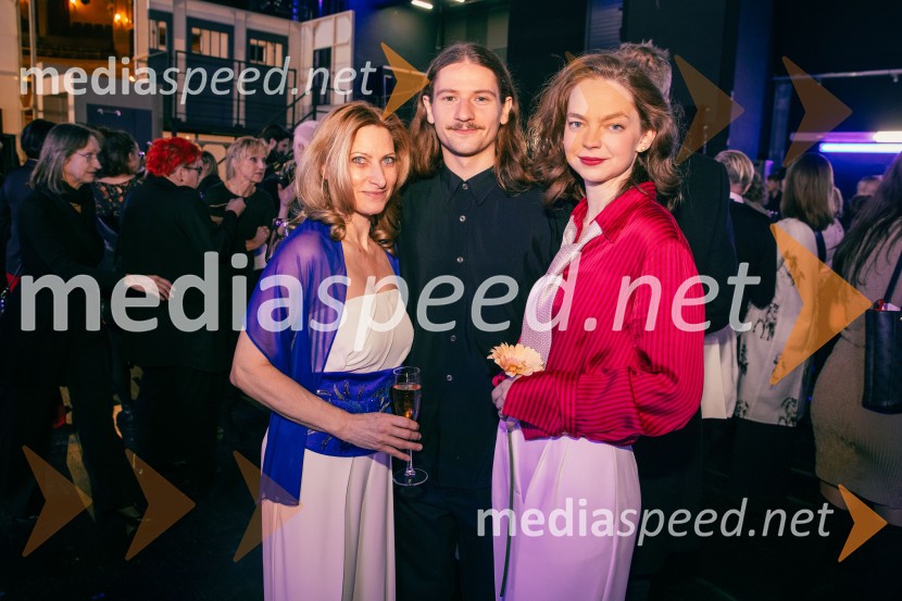  ... ;   Filip Štepec, igralec;  Mina Švajger, igralkaOpera za tri groše, koprodukcija SNG Drama Ljubljana in SNG Opera in balet Ljubljana