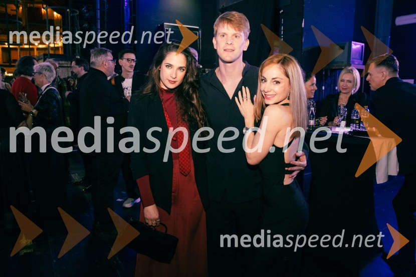  Saša Pavlin Stošić, igralka;  Lukas Zuschlag, baletnik, koreograf;  Ana Klašnja, balerinaOpera za tri groše, koprodukcija SNG Drama Ljubljana in SNG Opera in balet Ljubljana