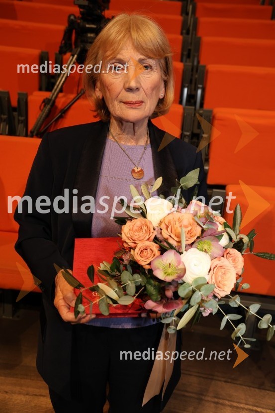  Anka Krašna, slikarkaGlazerjeve nagrade 2025, podelitev