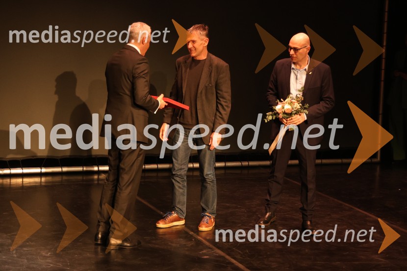  Aleksander Saša Arsenovič, župan, Mestna občina Maribor;  Avgust Demšar, pisatelj;  ... Glazerjeve nagrade 2025, podelitev