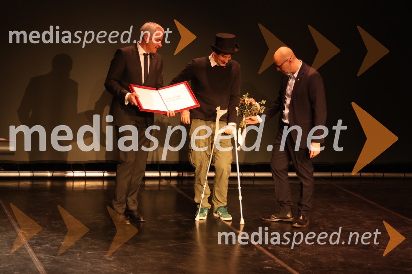  Aleksander Saša Arsenovič, župan, Mestna občina Maribor;  Jurij Drevenšek, igralec;  ... Glazerjeve nagrade 2025, podelitev