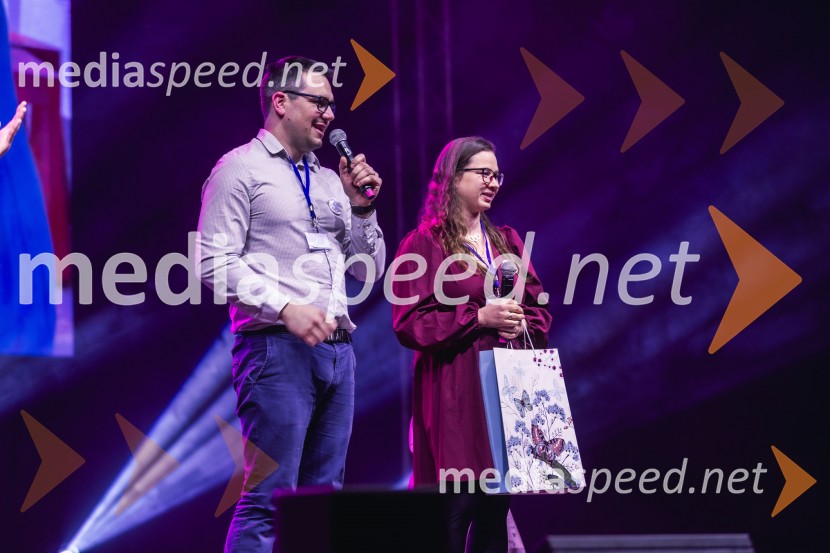  Borut Lavrič;  Sabina LavričVeliki dobrodelni koncert za Karolino