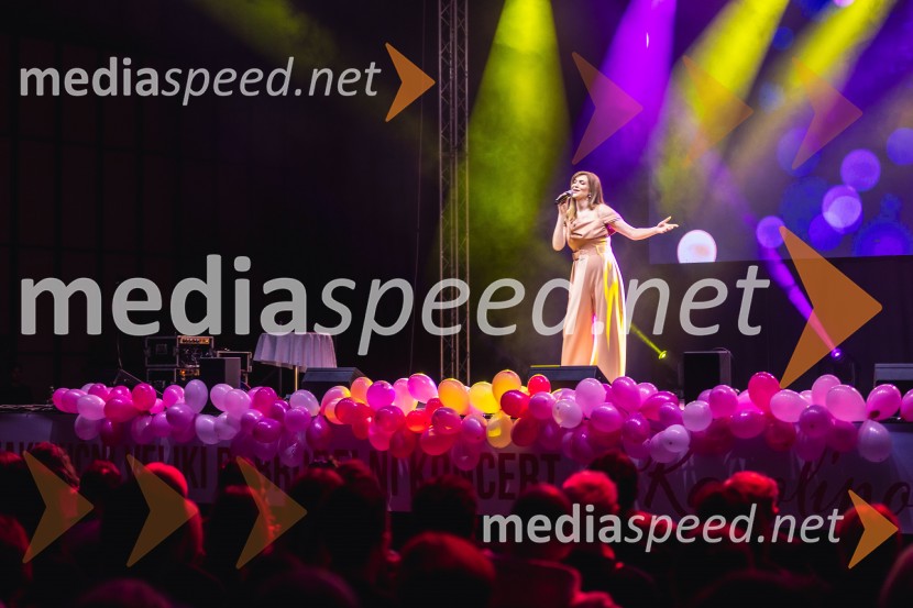  Manca  Špik, pevkaVeliki dobrodelni koncert za Karolino