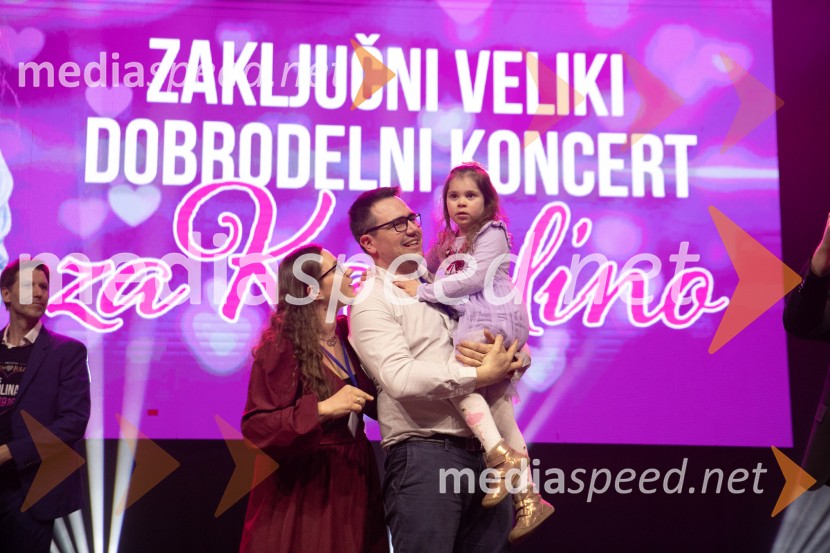  Sabina Lavrič;  Borut Lavrič;  Karolina LavričVeliki dobrodelni koncert za Karolino