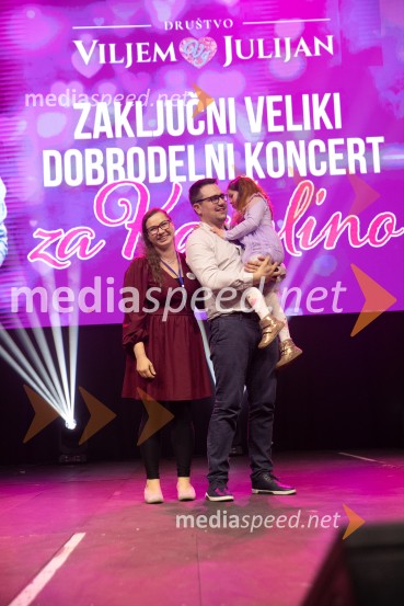  Sabina Lavrič;  Borut Lavrič;  Karolina LavričVeliki dobrodelni koncert za Karolino