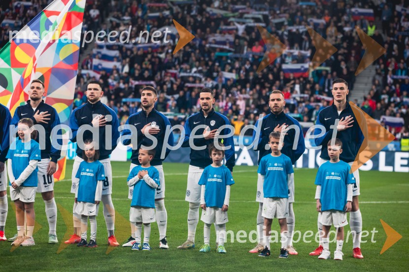 Slovenija - Slovaška, nogomet