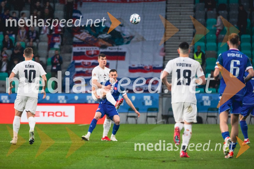 Slovenija - Slovaška, nogomet