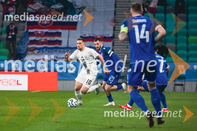 Slovenija - Slovaška, nogomet