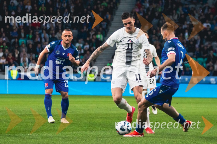 Slovenija - Slovaška, nogomet