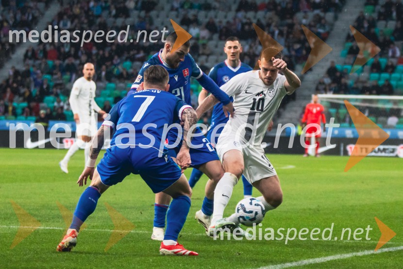 Slovenija - Slovaška, nogomet