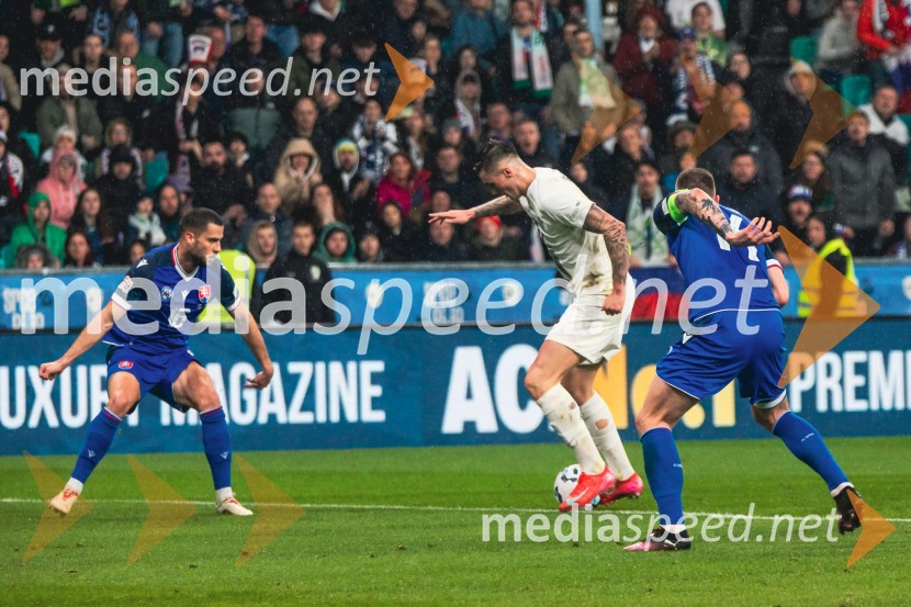 Slovenija - Slovaška, nogomet