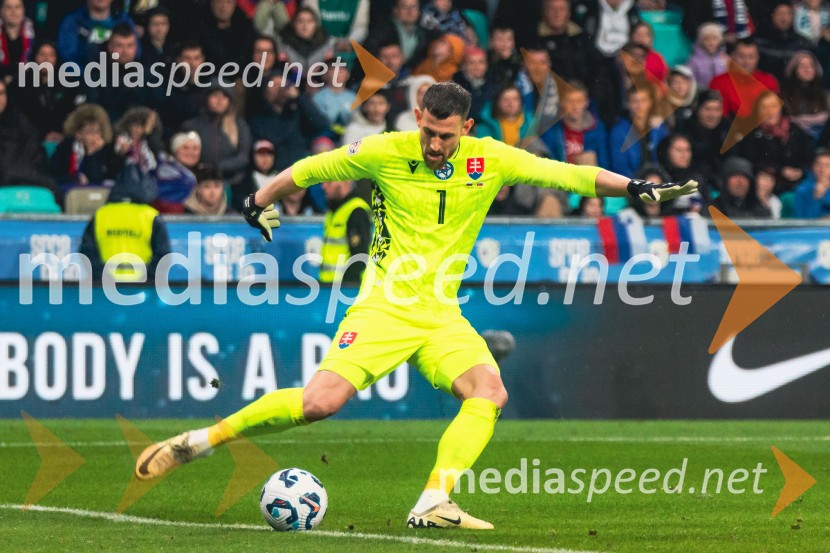 Slovenija - Slovaška, nogomet