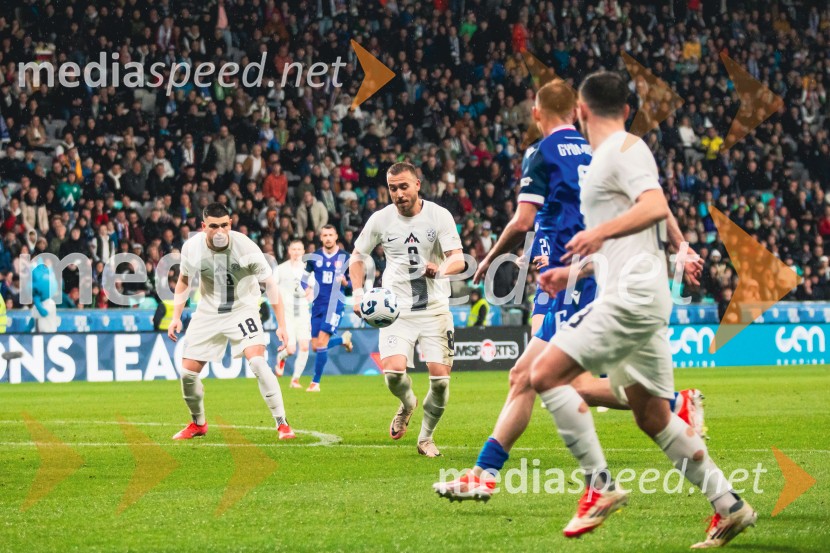 Slovenija - Slovaška, nogomet