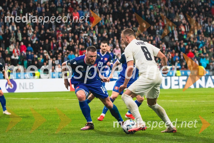 Slovenija - Slovaška, nogomet