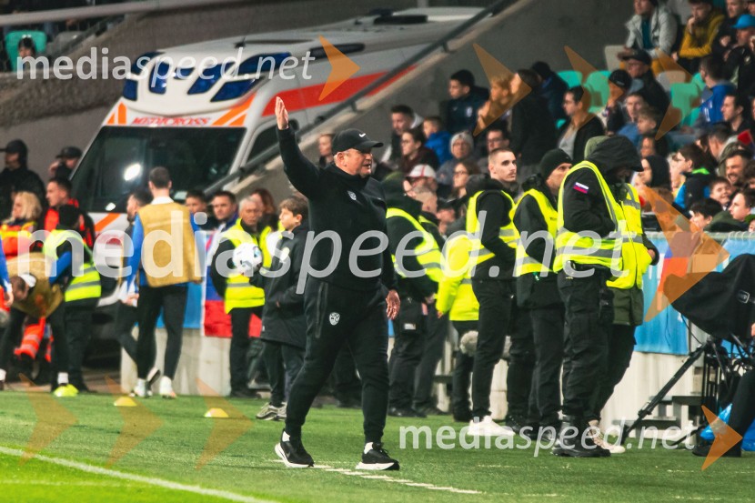  Matjaž Kek, selektor slovenske nogometne reprezentanceSlovenija - Slovaška, nogomet