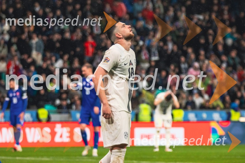 Slovenija - Slovaška, nogomet