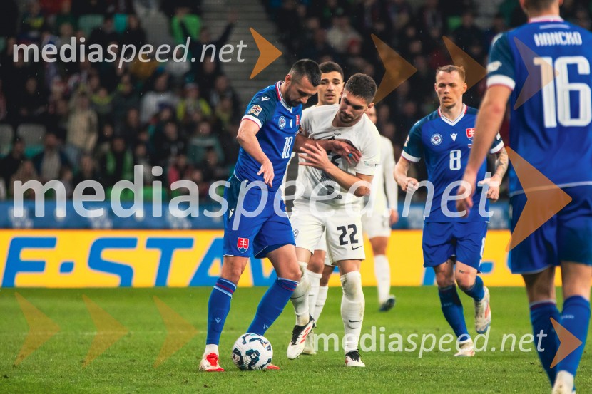 Slovenija - Slovaška, nogomet