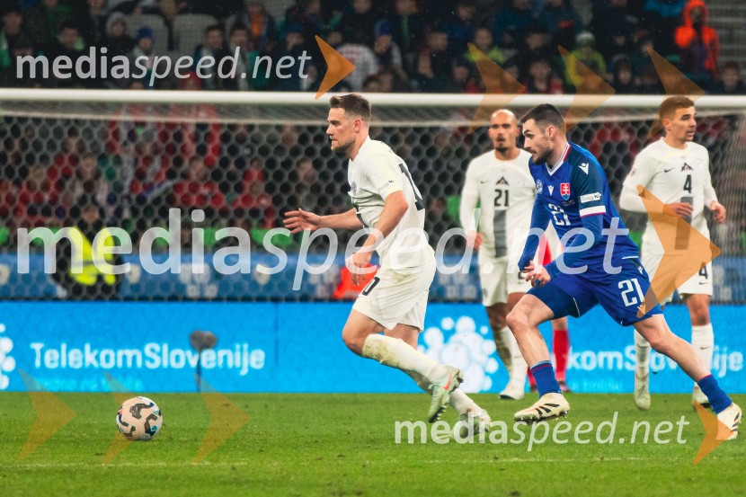 Slovenija - Slovaška, nogomet