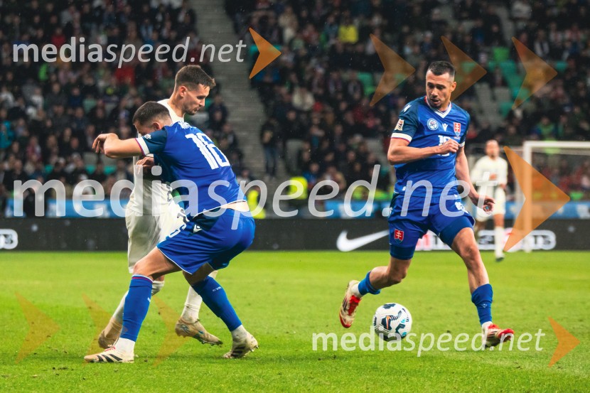 Slovenija - Slovaška, nogomet