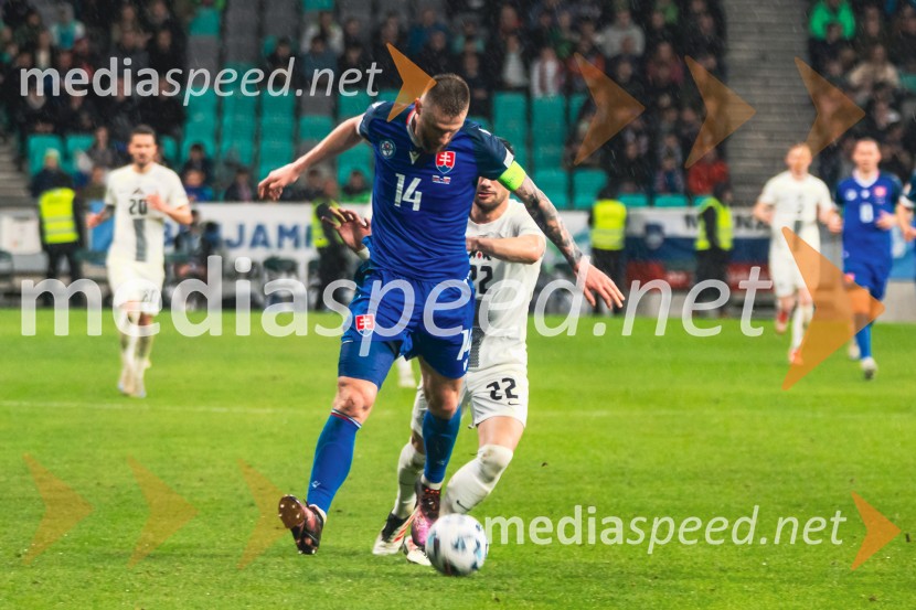 Slovenija - Slovaška, nogomet