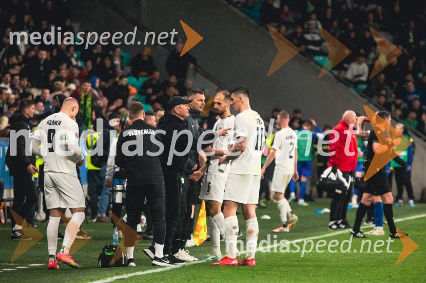 Slovenija - Slovaška, nogomet