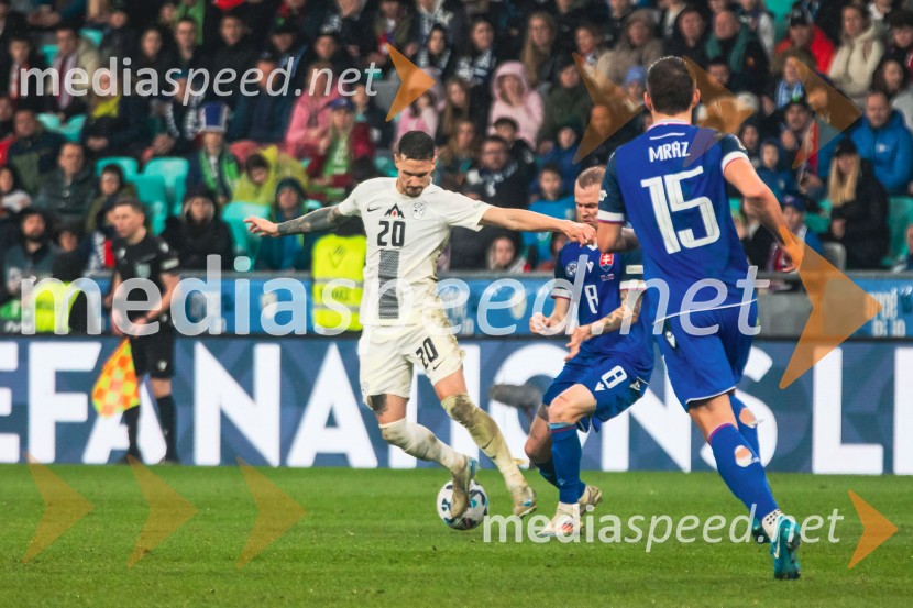 Slovenija - Slovaška, nogomet