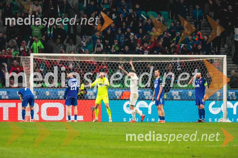 Slovenija - Slovaška, nogomet