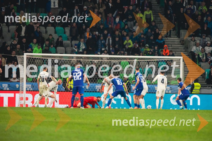 Slovenija - Slovaška, nogomet