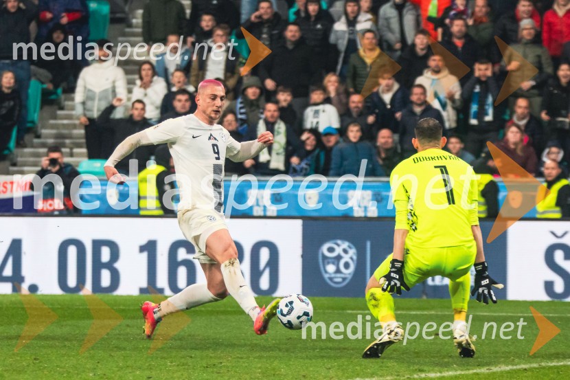 Slovenija - Slovaška, nogomet