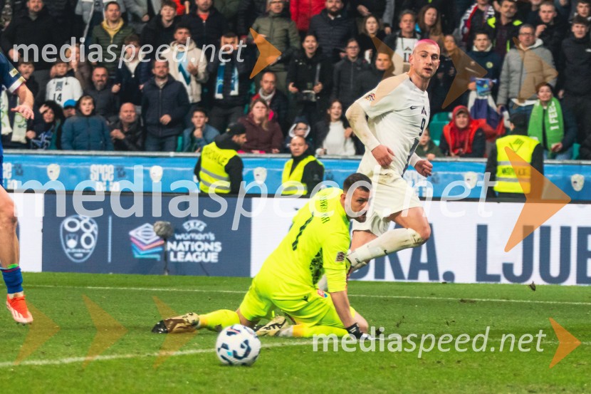 Slovenija - Slovaška, nogomet