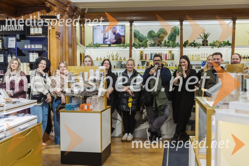  Andraž Šporar, nogometašPredstavitev kolekcije Sisley Paris v družbi Christiana Gugliette