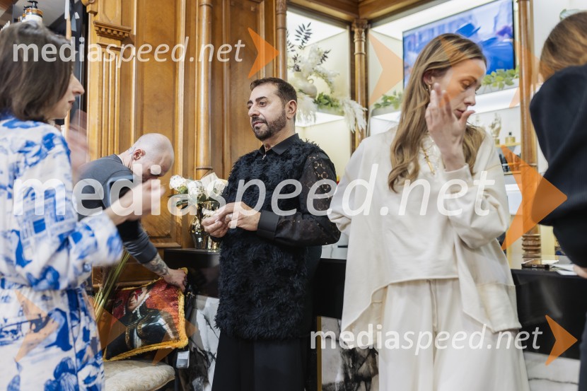  Christian Guglietta, umetnik ličenjaPredstavitev kolekcije Sisley Paris v družbi Christiana Gugliette