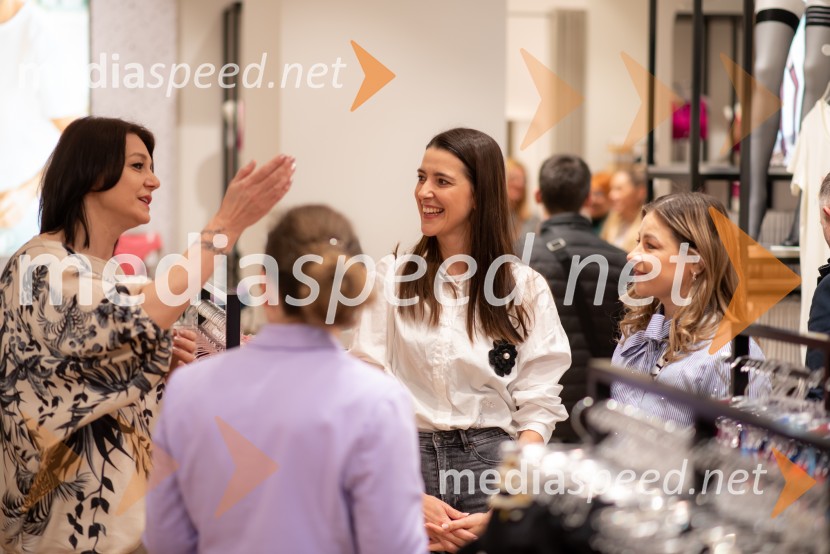  Tamara Busar, vodja marketinških projektov v Lisci;  Alenka Husić, pevka;  Tina Trstenjak, judoistkaLisca v osveženi podobi, Citycenter Celje